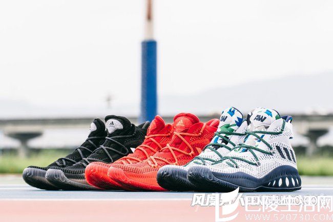　　adidas CrazyExplosive 