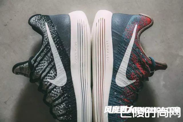  Flyknit 技术