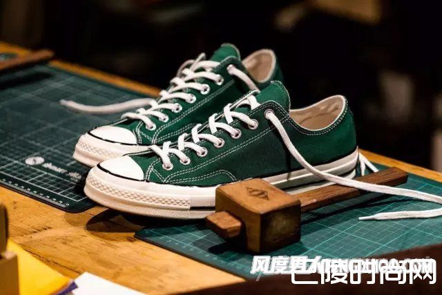 阿马逊绿 阿马逊绿