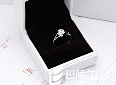 珠宝首饰收纳方法