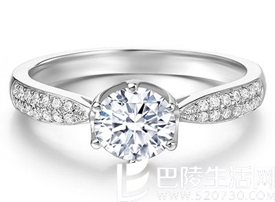 梵克雅宝四叶草手表