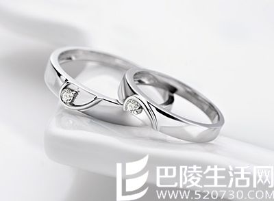 白金情侣钻戒多少钱