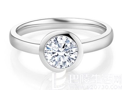 两克拉白金戒指多少钱