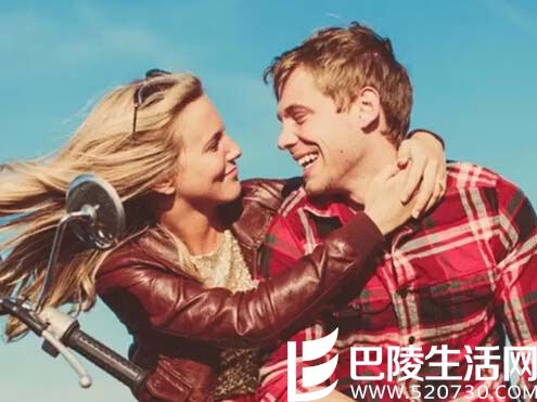 男朋友很穷，为什么我还不跟他分手？