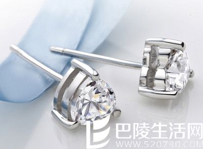 白金耳环的常见款式