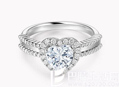 铂金求婚戒指价格及代表的意义