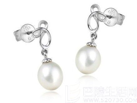 周大福珍珠耳环最新款式_图片_评论