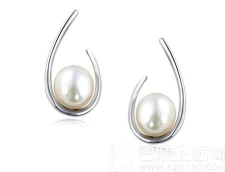 周大福珍珠耳钉官网淘宝天猫价格【热卖】