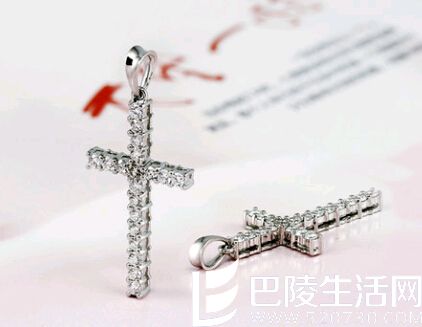 世嘉钻石吊坠专区