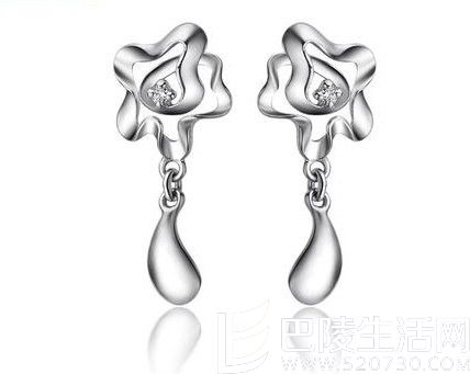 周大福铂金耳环怎么样