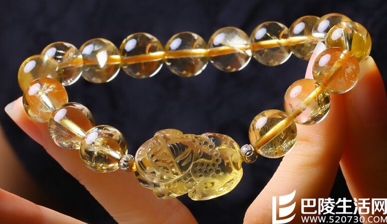 黄水晶貔貅戴法讲究