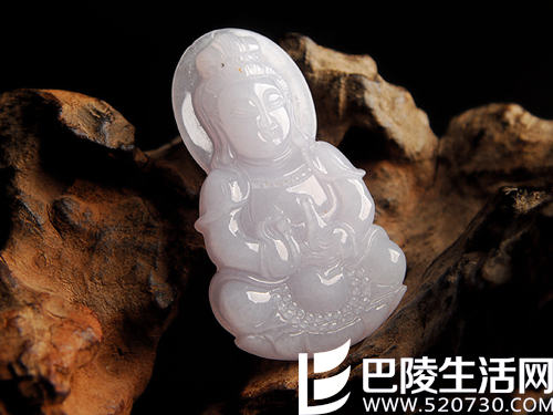 如何鉴定翡翠与河南玉