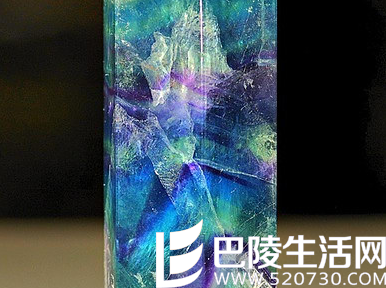 为什么萤石会发光