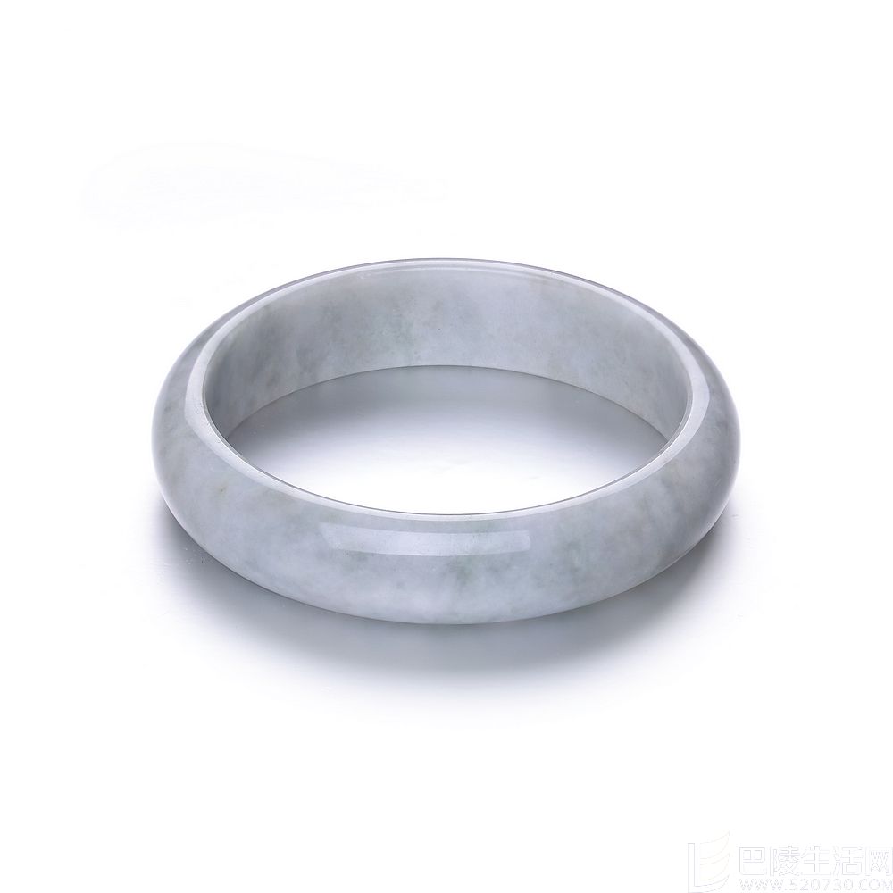 》》点击进入【兰韵】 A货翡翠手镯 附带国检证书