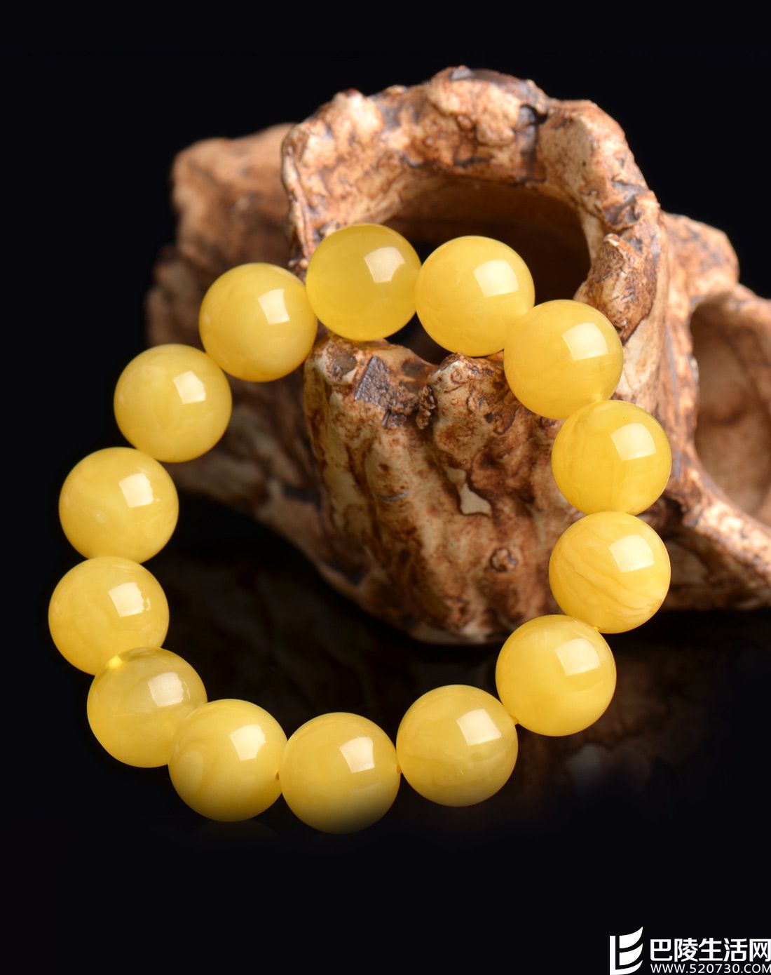 琥珀的内部特征