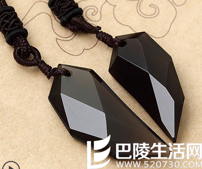 黑曜石吊坠如何消磁、怎么消磁