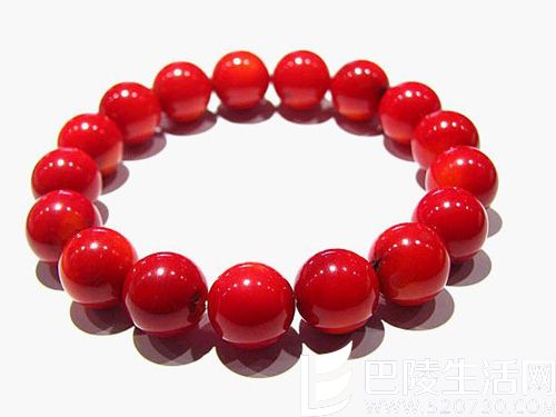 红珊瑚手链保养