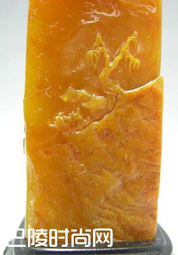 田黄石鉴别-观察裂纹