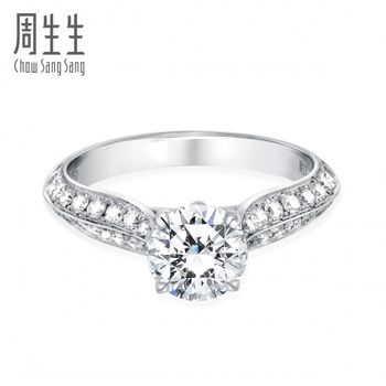 周生生经典钻戒