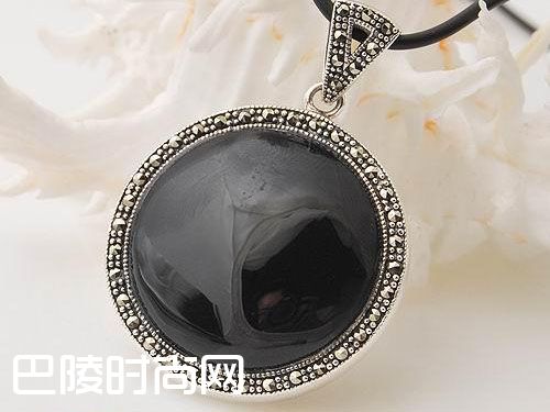 黑玛瑙吊坠能增加灵气