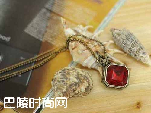 当当网红宝石项链价格