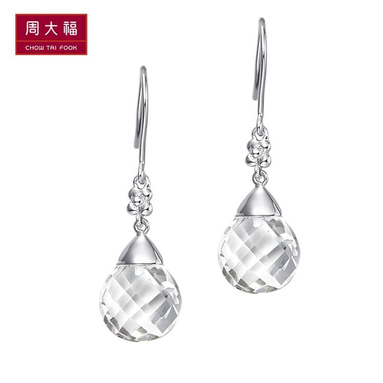 周大福银耳环