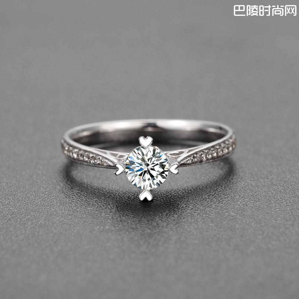 》》点击进入【情定威尼斯】 白18K金30分/0.3克拉钻石女士