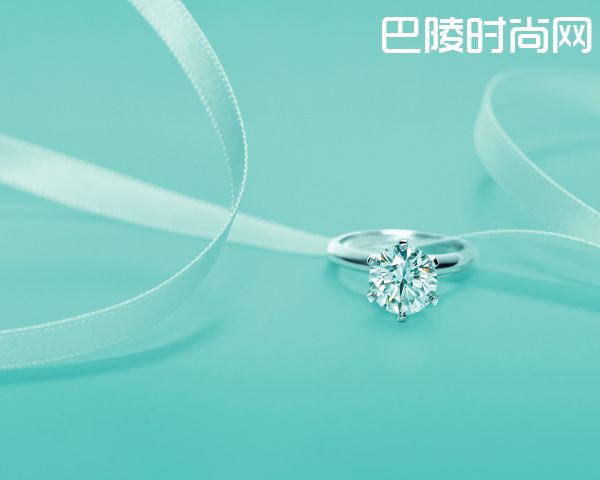 蒂芙尼求婚钻戒多少钱