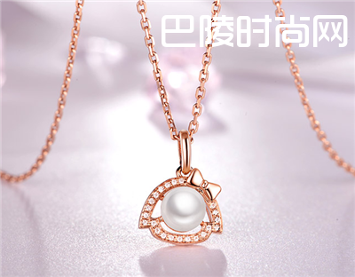 鱼形吊坠有什么寓意