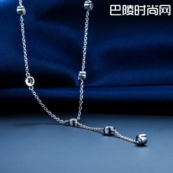 》》点击进入【流星】 白18k金项链 3.00 克
