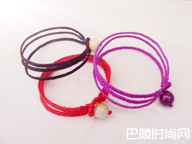 三股辫手链编法教程