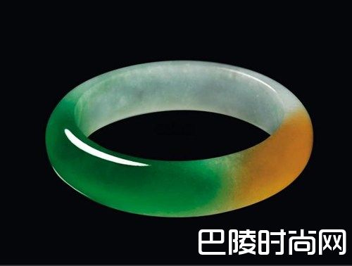 送翡翠手镯有什么寓意