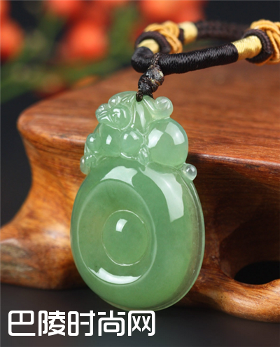 翡翠貔貅吊坠有什么寓意