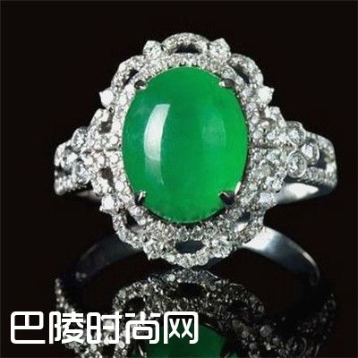 翡翠戒指镶嵌款式图片