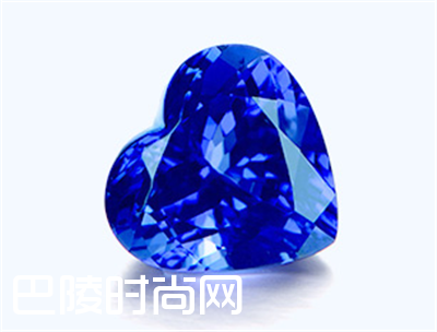 蓝宝石结婚戒指