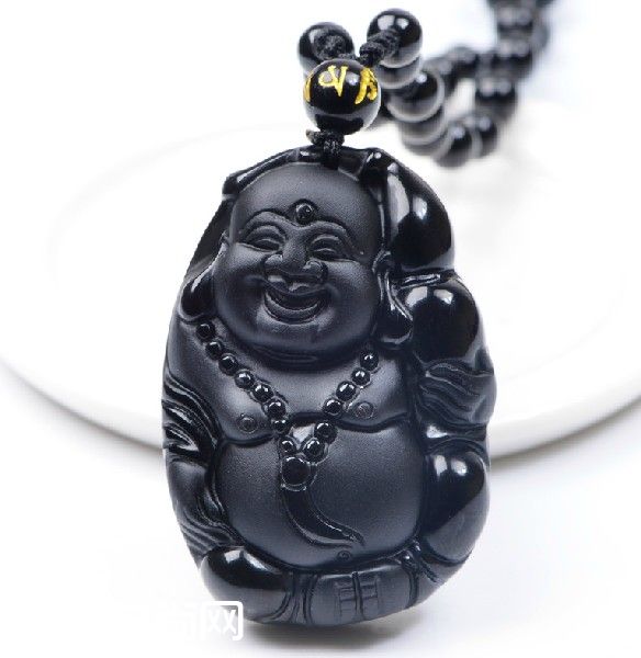 黑曜石吊坠的佩戴禁忌