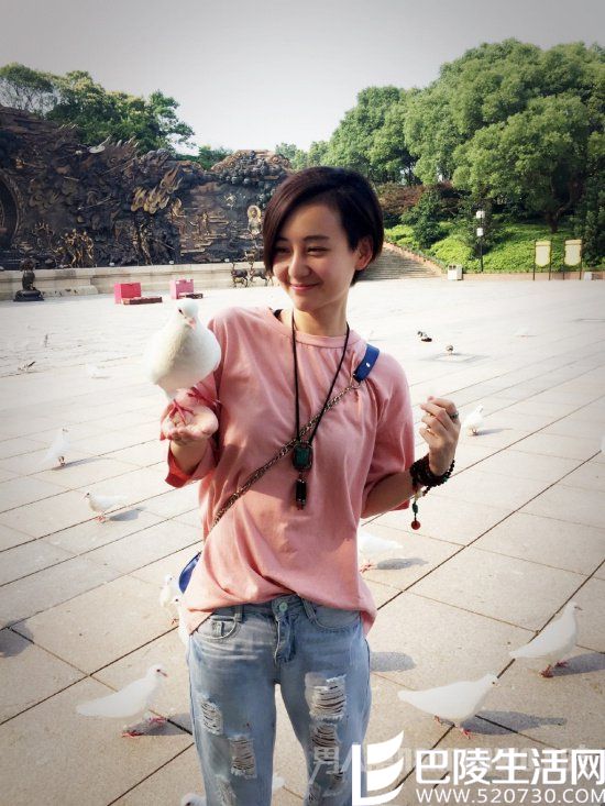 戴向宇前妻陆怡璇是网红? 戴向宇前妻陆怡璇是网红?