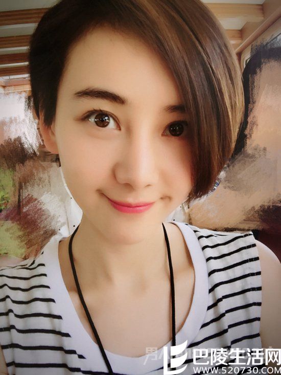 戴向宇前妻陆怡璇美照