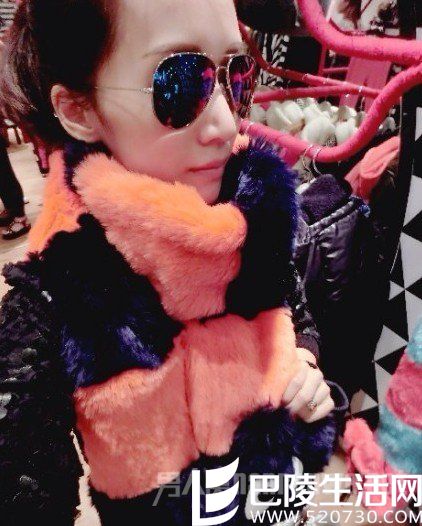 李念双胞胎妹妹自拍照 李念双胞胎妹妹自拍照