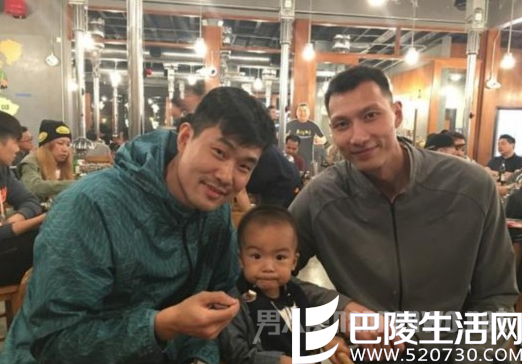 王仕鹏打趣称易建联为 王仕鹏打趣称易建联为