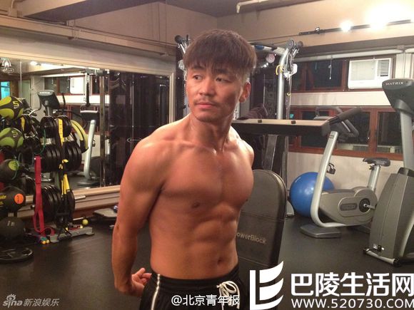 王宝强肌肉