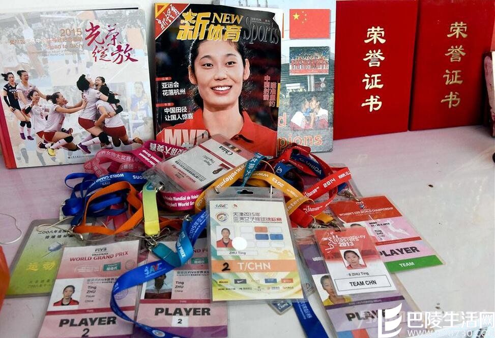 中国女排朱婷家庭背景