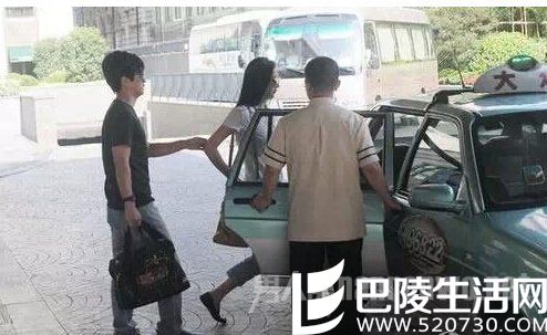 韩雯雯和李健似约会 韩雯雯和李健似约会