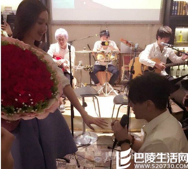 韩雯雯老公朱孝天求婚