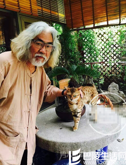 著名制片人张纪中 著名制片人张纪中