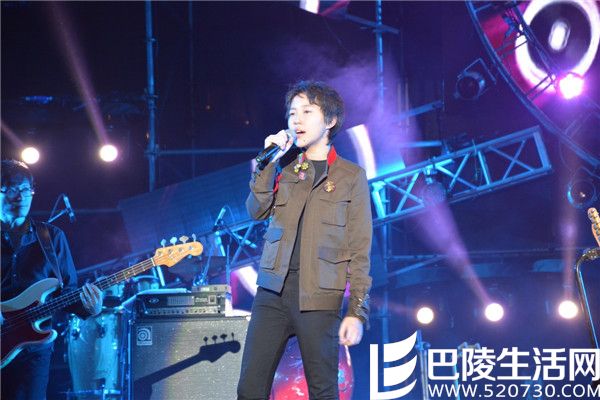 755126TV8P4A.JPG 755126TV8P4A.JPG