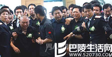 郭德纲缺席恩师葬礼 郭德纲缺席恩师葬礼