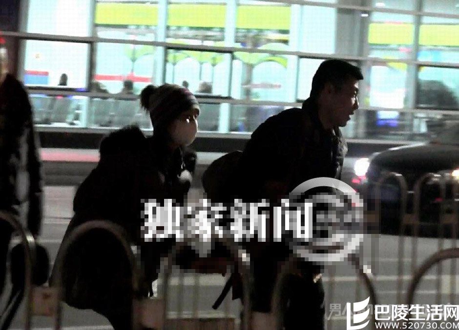 倪虹洁老公接机秀恩爱