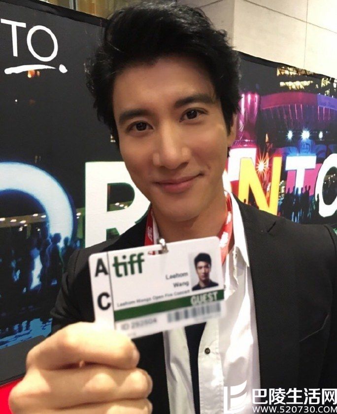 王力宏回应召妓传闻 