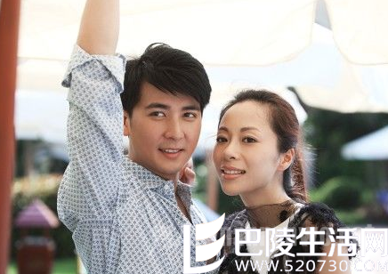 保剑锋和老婆何珈好 保剑锋和老婆何珈好